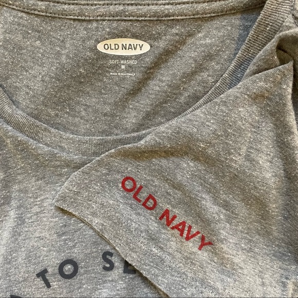 Old Navy tee - Picture 3 of 3